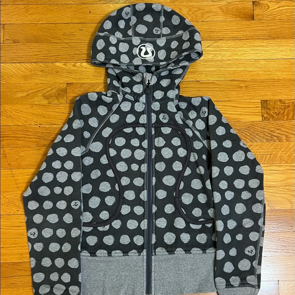 RARE Lululemon Athletica Scuba Hoodie Polka Dot Remix Grey Size 2 $80